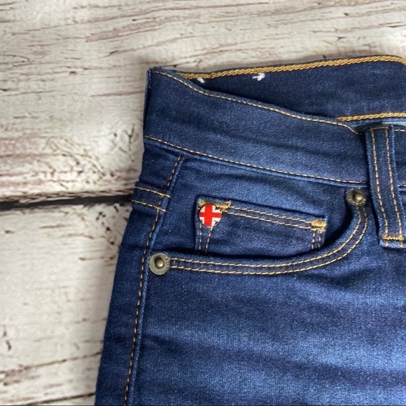 Hudson Jeans Midrise Crop Natalie Skinny Jeans - Picture 4 of 8